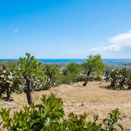 Il Carrubo Val Di Noto Con Piscina Privata